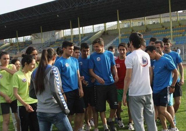 10’uncu Yılında 500 Öğrenciye Ulaşmayı Hedefliyor