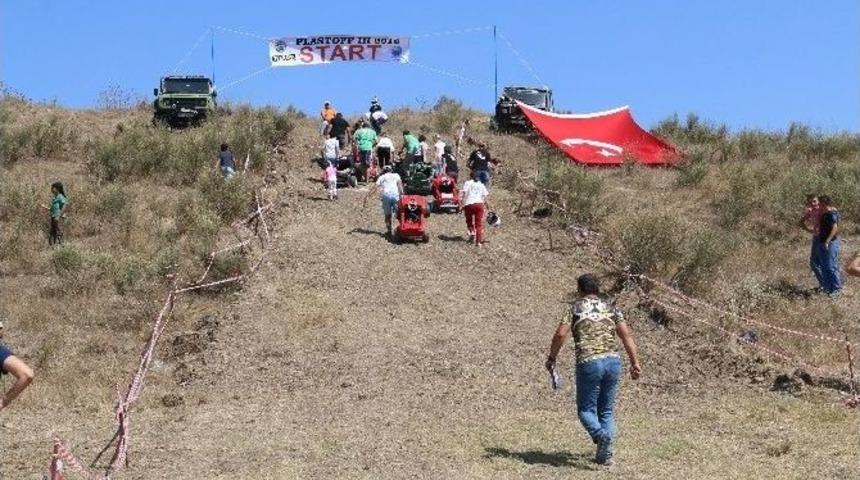Plastik Arabalarla Off Road Heyecanı