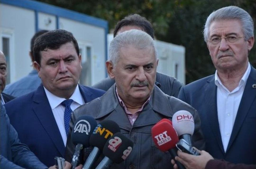 Başbakan Yıldırım Heyelan Meydana Gelen K&ouml;y&uuml; Ziyaret Etti