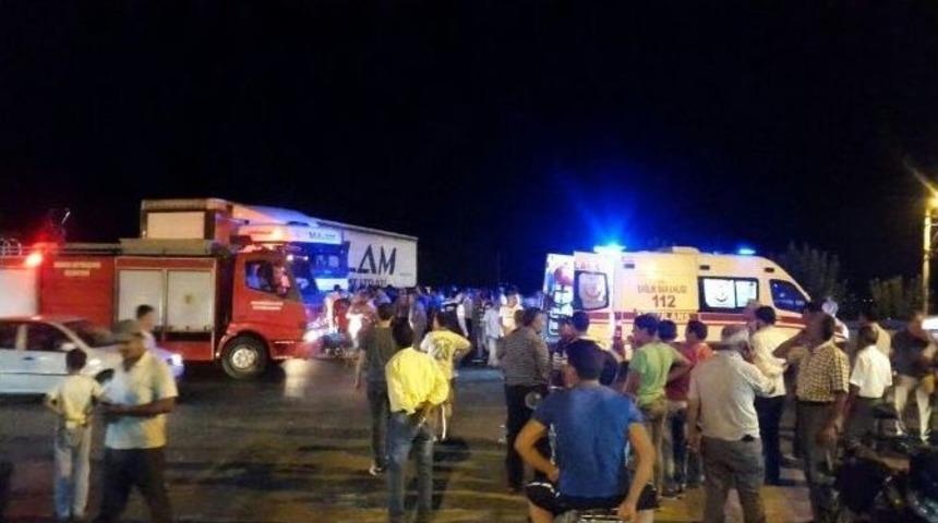 D&uuml;ğ&uuml;n D&ouml;n&uuml;ş&uuml; Kazada Bir Aile Yok Oluyordu