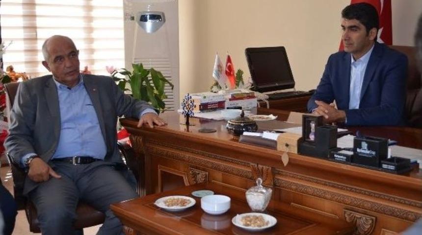 Milletvekili Ilıcalı&rsquo;dan Başkan Polat&rsquo;a Hayırlı Olsun Ziyareti