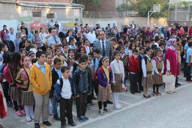 Elazığ’da İlk Ders Zili Çaldı