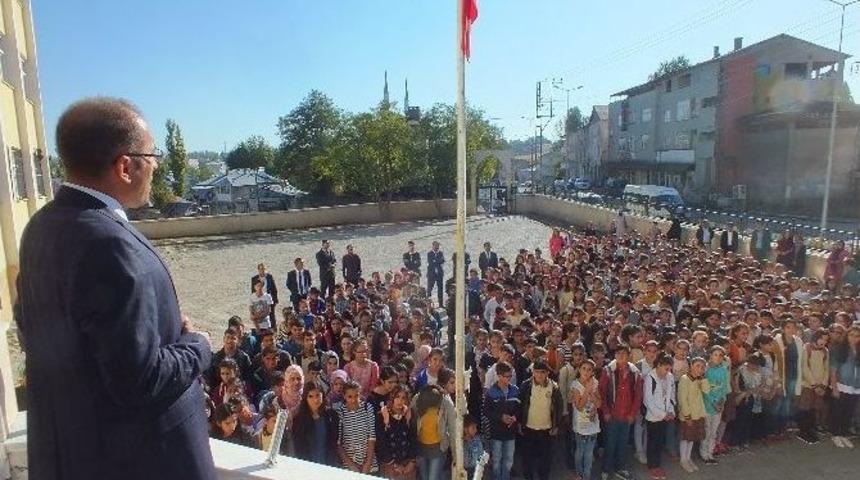 Malazgirt&rsquo;te İlk Ders Zili &Ccedil;aldı