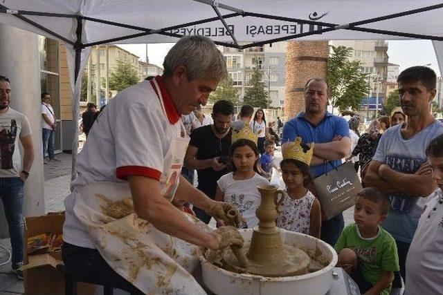 Pişmiş Toprak Sempozyumu Tanıtımı