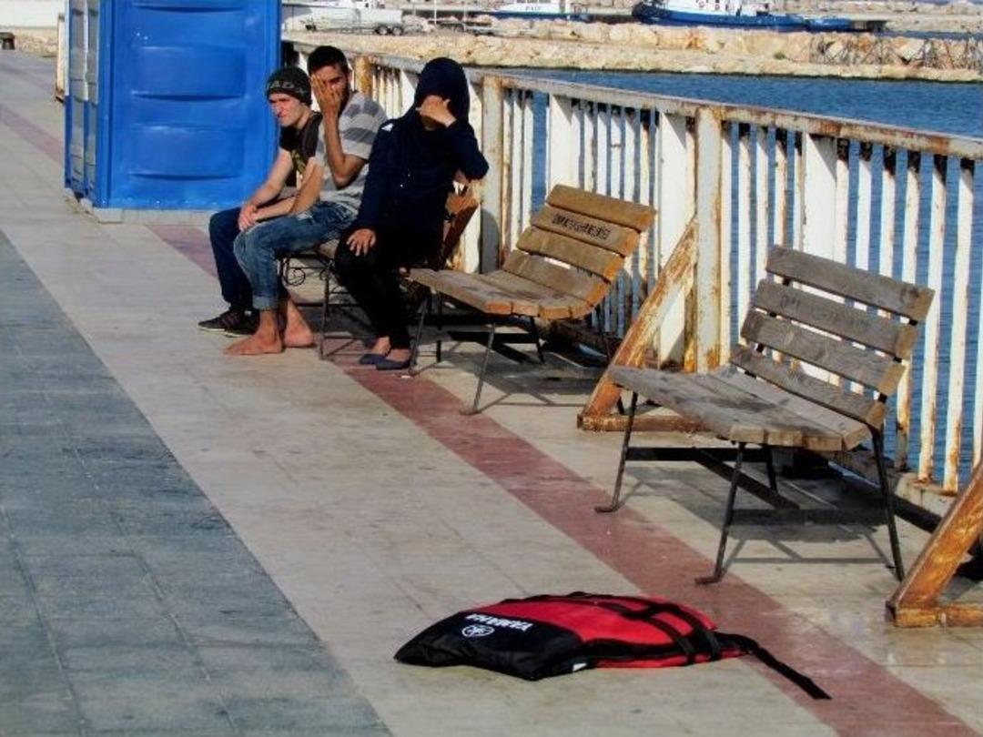 &Ccedil;eşme&rsquo;de 53 Sığınmacı Son Anda Kurtarıldı