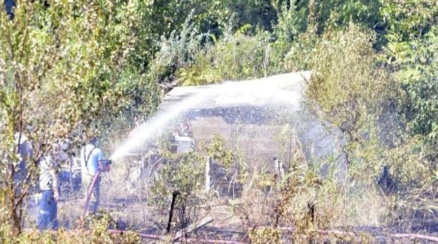 Bandırma&rsquo;da Demir Yolu Yanında Yangın Paniği