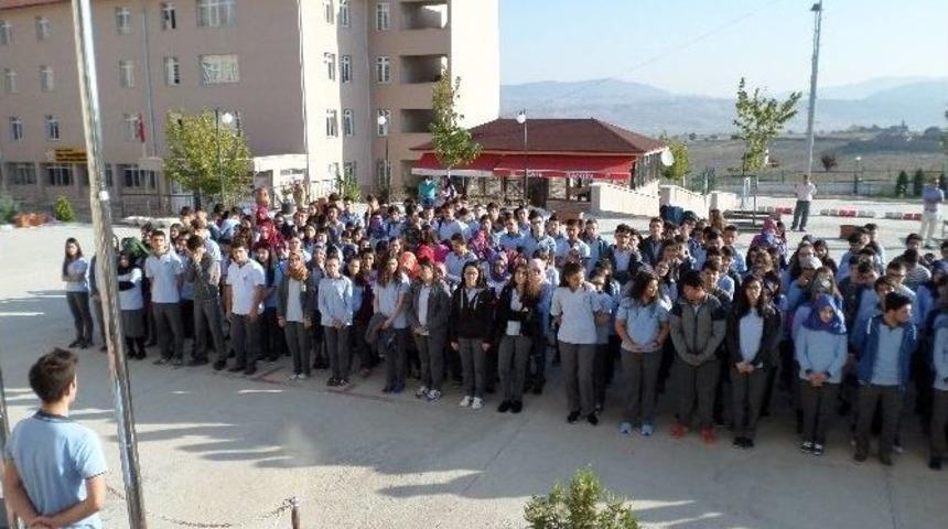 Bu Okulun Zili &Ccedil;almadı