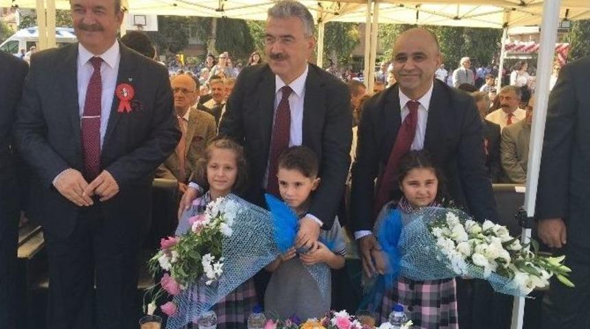 Yeni Eğitim Yılı 15 Temmuz Şehitlerine Minnetle Başladı
