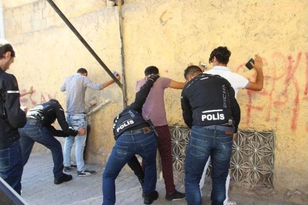 Motorize Narkotik Ekipleriyle Okullarda Yeni D&ouml;nem