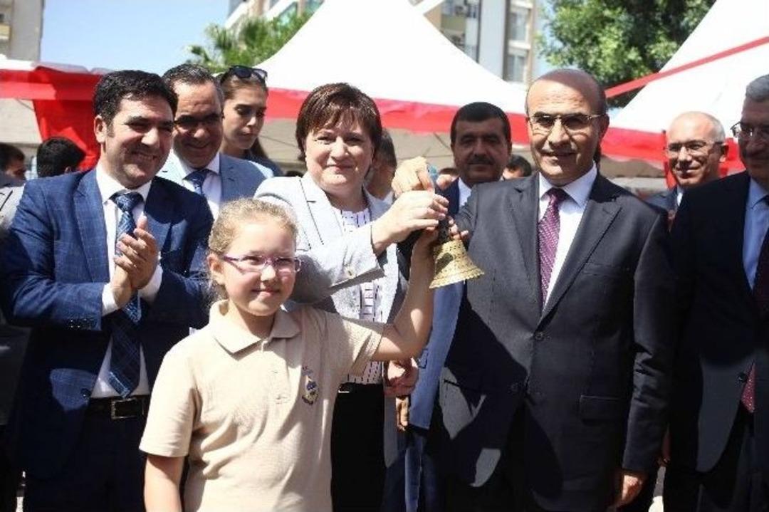 Adana&rsquo;da 513 Bin 645 &Ouml;ğrenci Ders Başı Yaptı