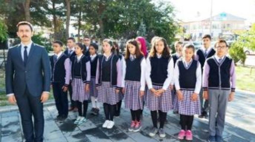 Erciş&rsquo;te 48 Bin 223 &Ouml;ğrenci Ders Başı Yaptı