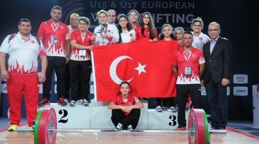 B&uuml;y&uuml;kşehirli Berfin Avrupa 3.&rsquo;s&uuml; Oldu