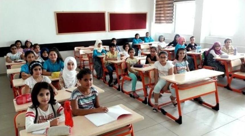 Adıyaman&rsquo;da &Ouml;ğrenciler Ders Başı Yaptı