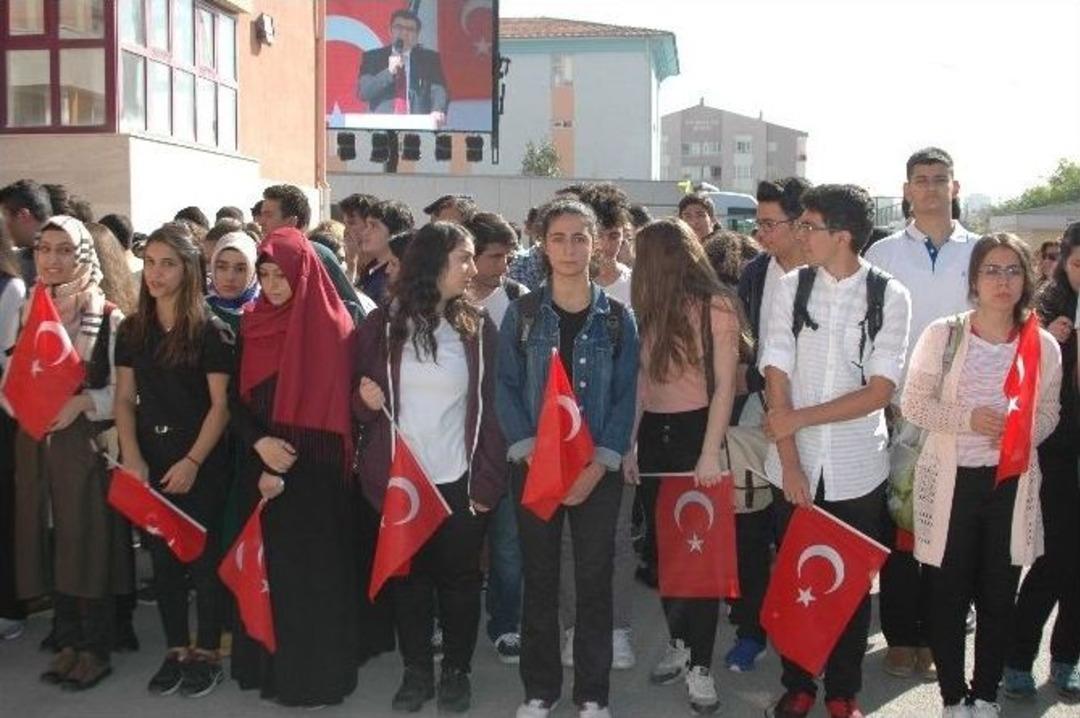 Şehit &Ouml;mer Halis Demir Anadolu Lisesi&rsquo;nde Eğitim &Ouml;ğretim Yılının İlk Ders Zili &Ccedil;aldı