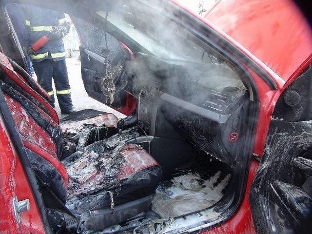 Yozgat’ta Otomobil Yangını Korkuttu