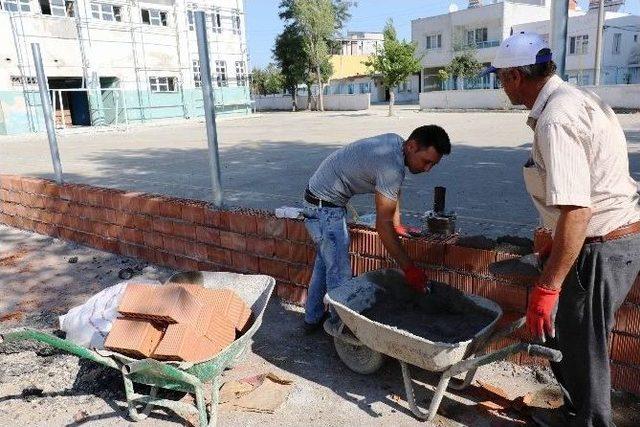 Yunusemre’de Okullar Yeni Eğitim Öğretim Yılına Hazır