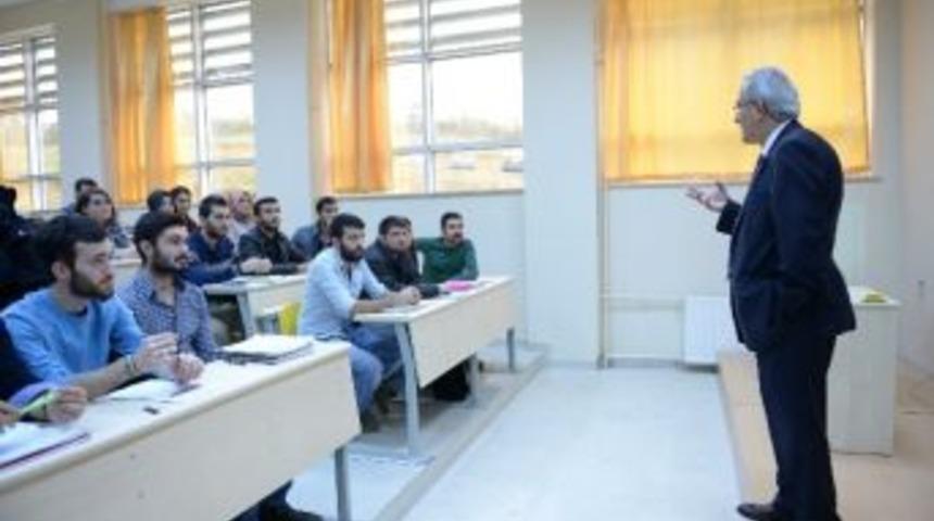 Rekt&ouml;r Kaplan&rsquo;dan 2016-2017 Akademik Yılı Mesajı