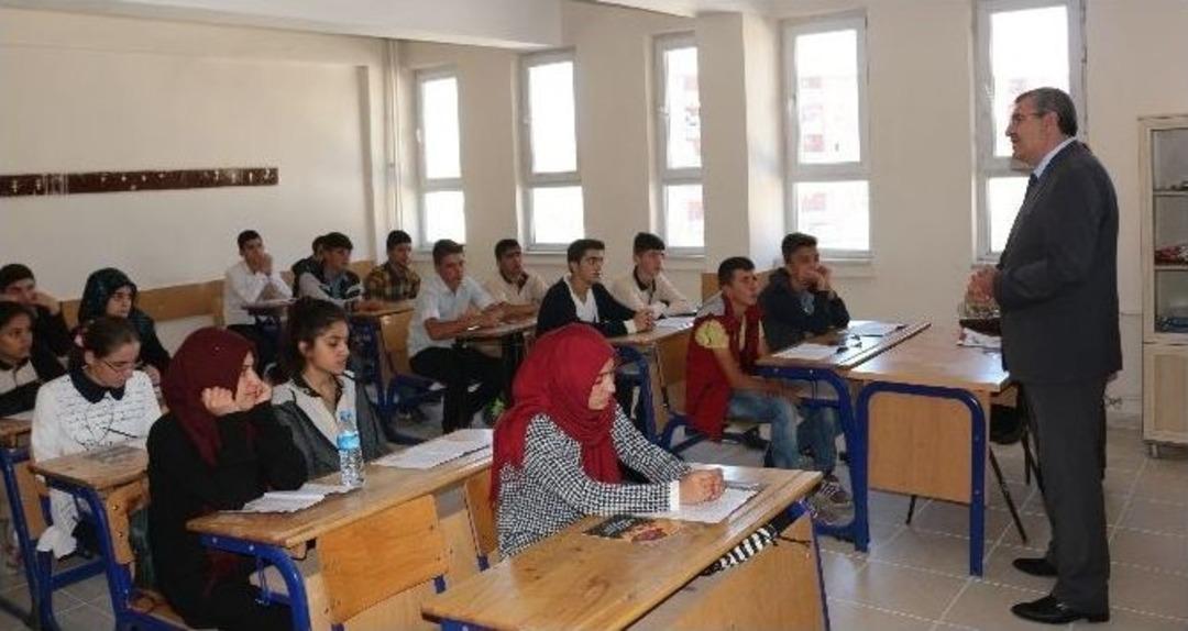 Ağrı&rsquo;da Okul Zili &Ccedil;aldı