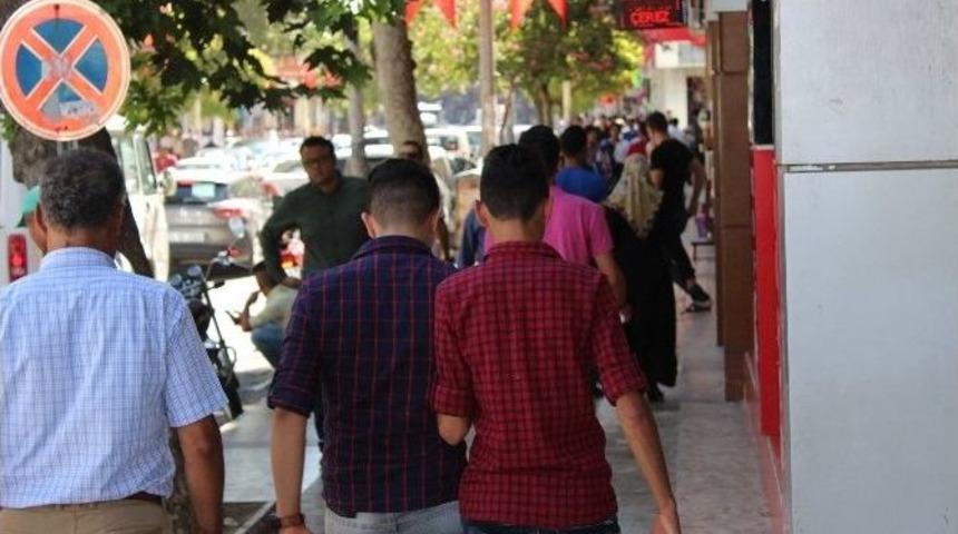 Adıyaman&rsquo;da, Vatandaş Yoğunluğu Yaşanıyor