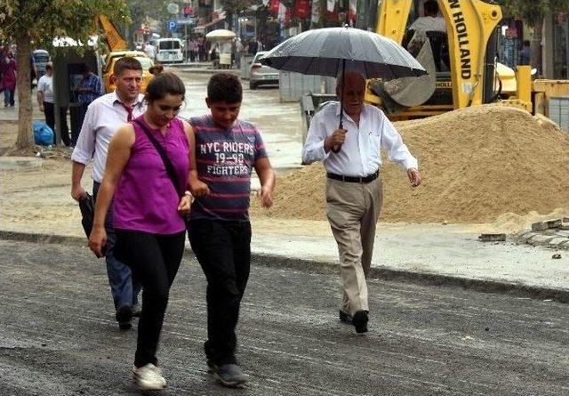 Günlerdir Beklenen Yağış Başladı