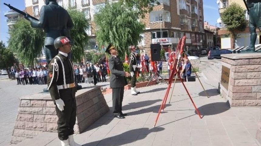 Boz&uuml;y&uuml;k&rsquo;te Gaziler G&uuml;n&uuml; Kutlamaları