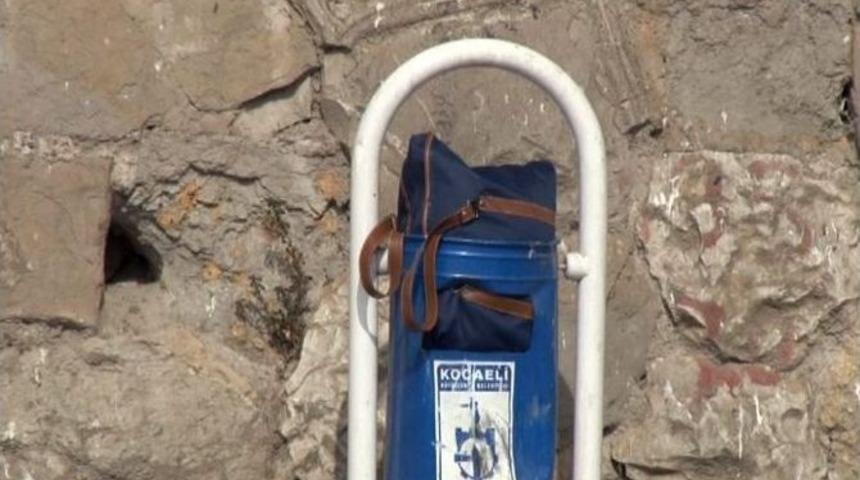 &Ccedil;&ouml;p Kutusuna Bırakılan &Ccedil;anta F&uuml;nye İle Patlatıldı