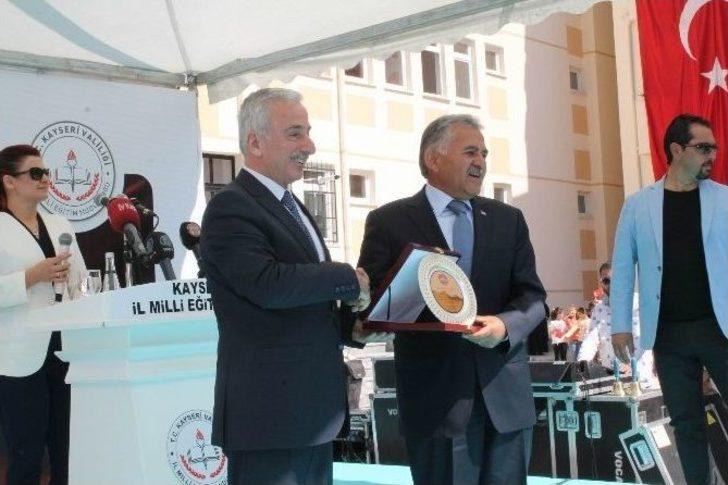 Kayseri’de İlk Ders Zili 17 Bin Öğrenci İçin Çaldı G4