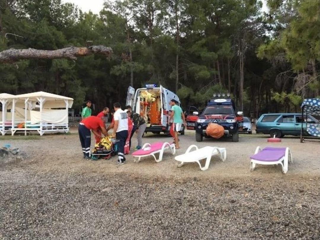 Kayalıklardan D&uuml;şen Kişiyi Umke Kurtardı