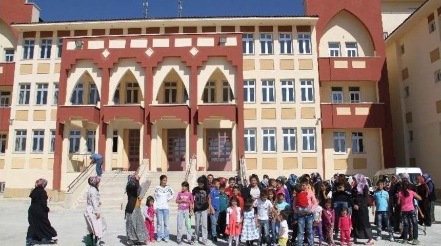 Yozgat&rsquo;ta Okul Eğitime A&ccedil;ılmayınca &Ouml;ğrenciler Okullarına Gidemedi