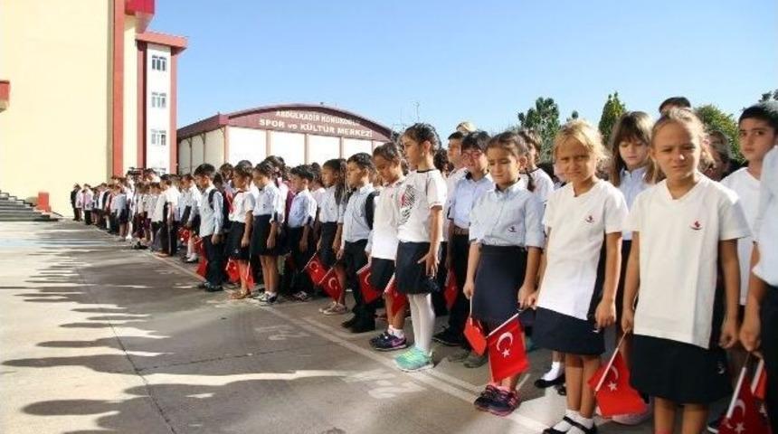 &Ouml;zel Sanko Okulları Genel M&uuml;d&uuml;r&uuml; Melike Toklucu: