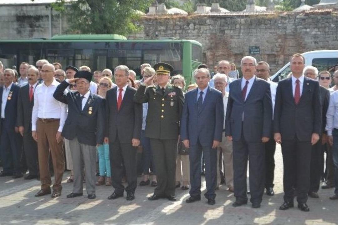 Gaziler G&uuml;n&uuml; Kutlandı