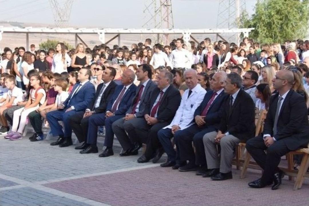 İlk Ders Zilini Başkan Eşkinat &Ccedil;aldı