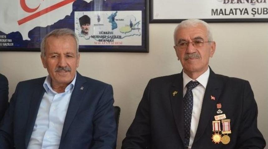 Ak Parti Malatya Milletvekili Mustafa Şahin: