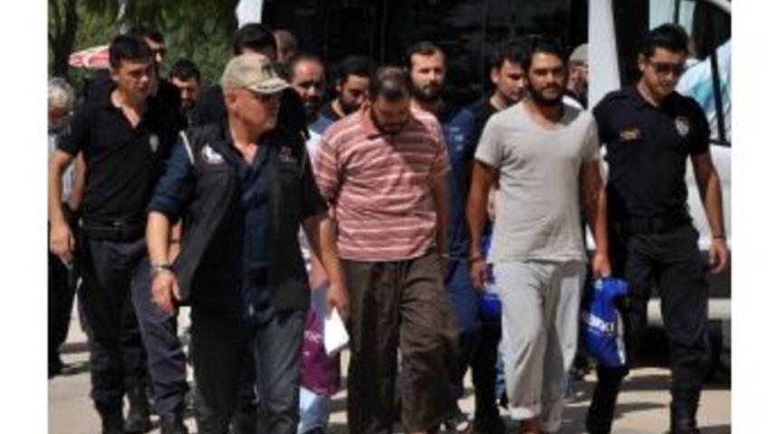 Antalya&rsquo;da Daeş Operasyonunda 7 Tutuklama