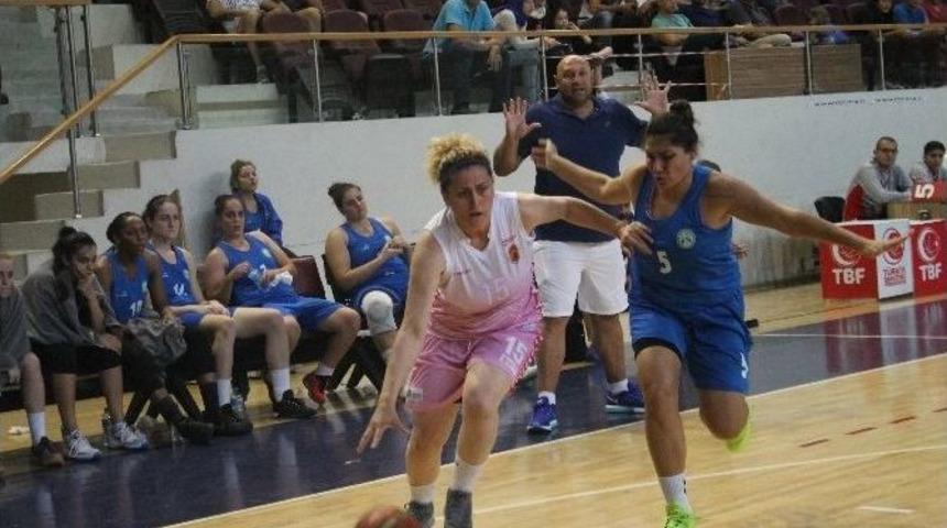 Demokrasi Şehitleri Ve Gaziler Kupası Start Aldı