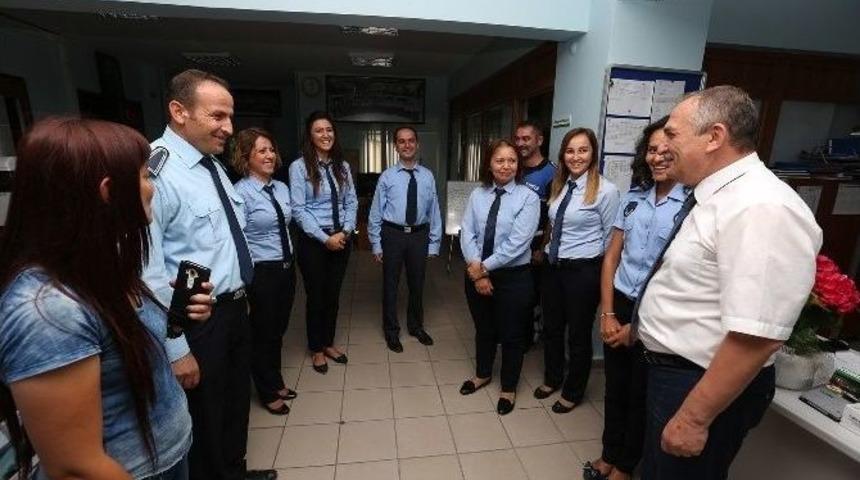 Bolu Belediye Başkanı Yılmaz Personeliyle Bayramlaştı