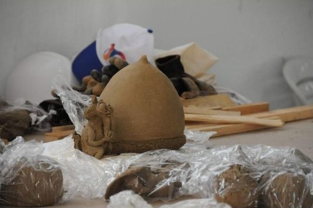 10&rsquo;uncu Uluslararası Eskişehir Pişmiş Toprak Sempozyumu Başladı