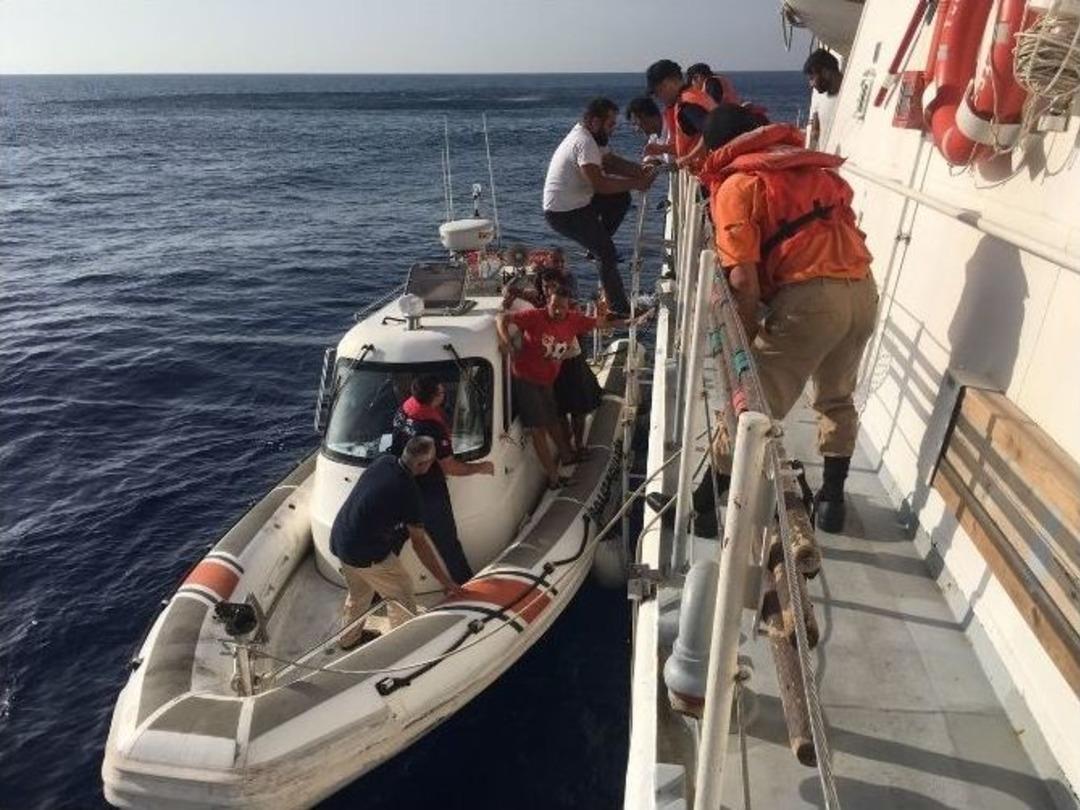 Alanya&rsquo;da Kuru Y&uuml;k Gemisi Battı