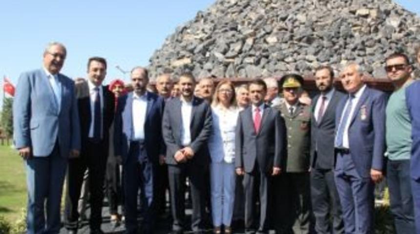 Tanrıver, &ldquo;şehitler Anıtı, 15 Temmuz Vatan Şehitlerimizin Anısını Canlı Tutacak&rdquo;