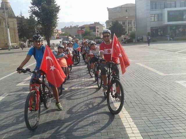 Teröre Tepki İçin Almanya’dan Düzce’ye Geldi