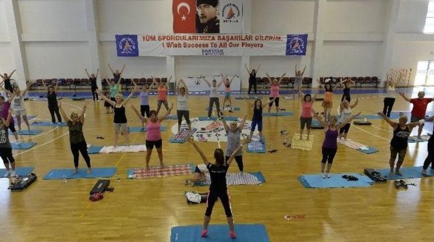 Muratpaşa&rsquo;da Spor G&uuml;nleri Başlıyor