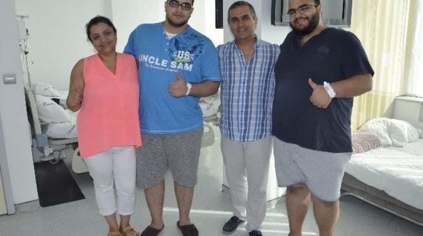 Aile Boyu Obezite Ameliyatı Oldular