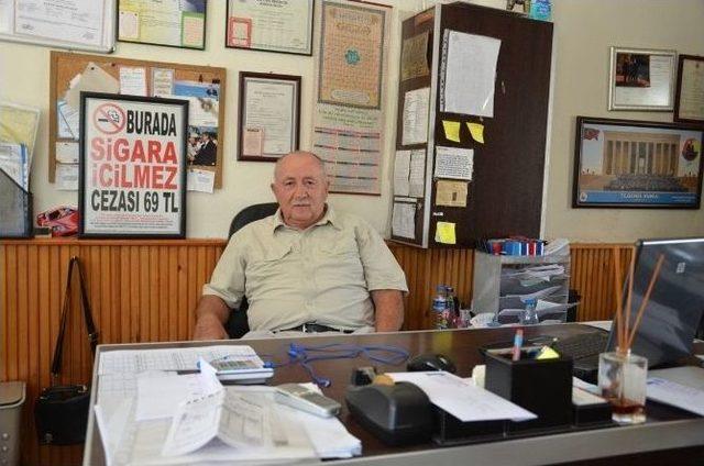 (özel Haber) Somalı Esnaf Sigarayı Bırakan İşçilerine 100 Tl Prim Veriyor