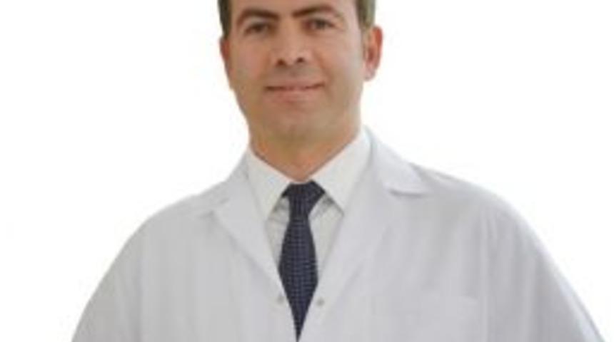 &Uuml;roloji Uzmanı Do&ccedil;. Dr. Mustafa Kıra&ccedil;: