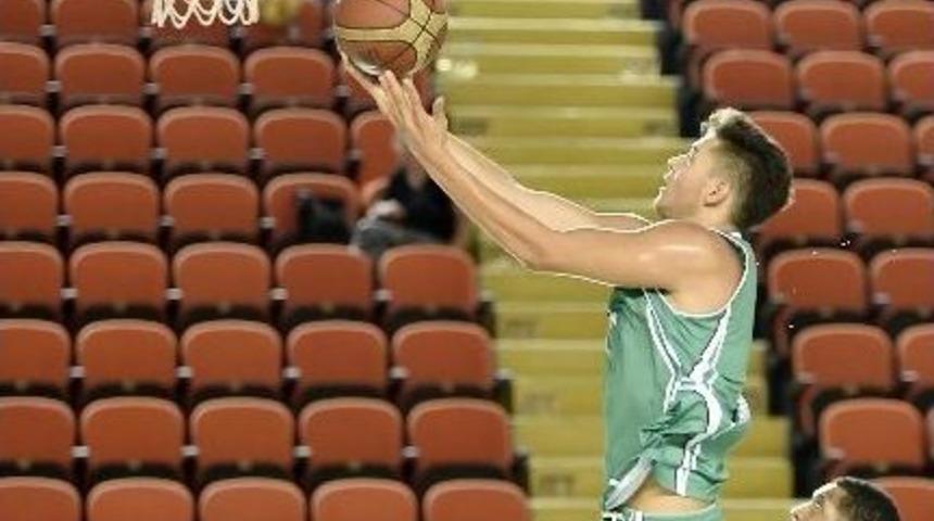 Memduh &Ouml;get Turnuvası Tamamlandı