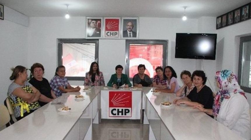 Bilecik&rsquo;te Chp&rsquo;li Kadınlar Ayşeg&uuml;l Terzi&rsquo;nin Yanında