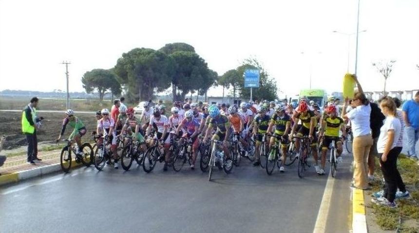 6. Ayak Pyy Yol Bisiklet Yarışları