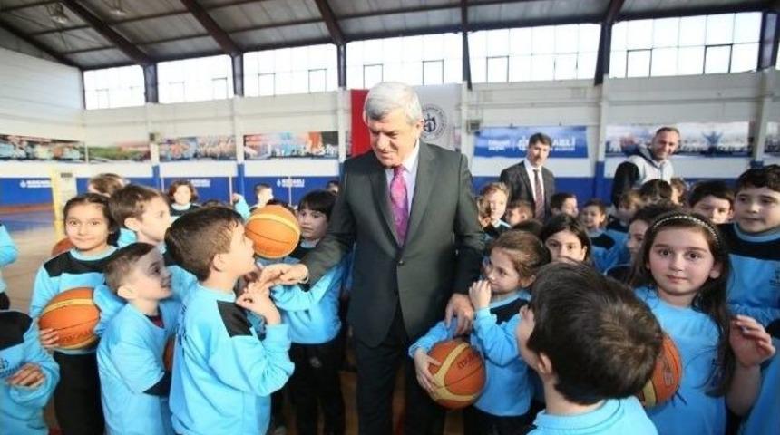 &Uuml;cretsiz Spor Okullarında Yeni D&ouml;nem Başlıyor