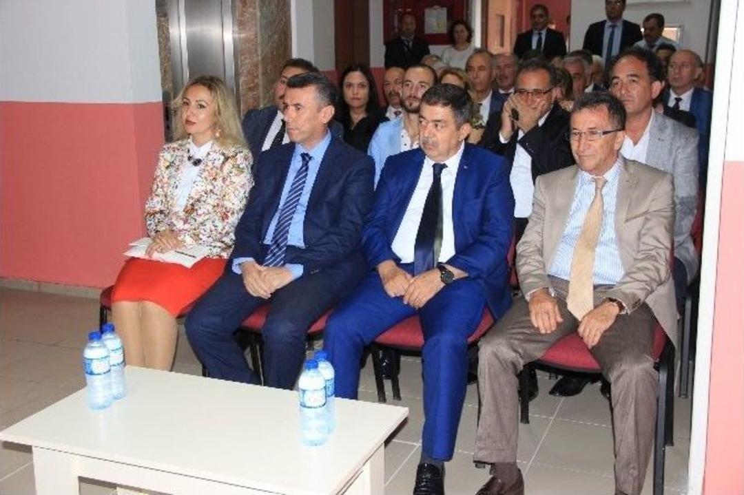 Edremit&rsquo;te İlk &Ouml;ğretim Haftası Kutlandı