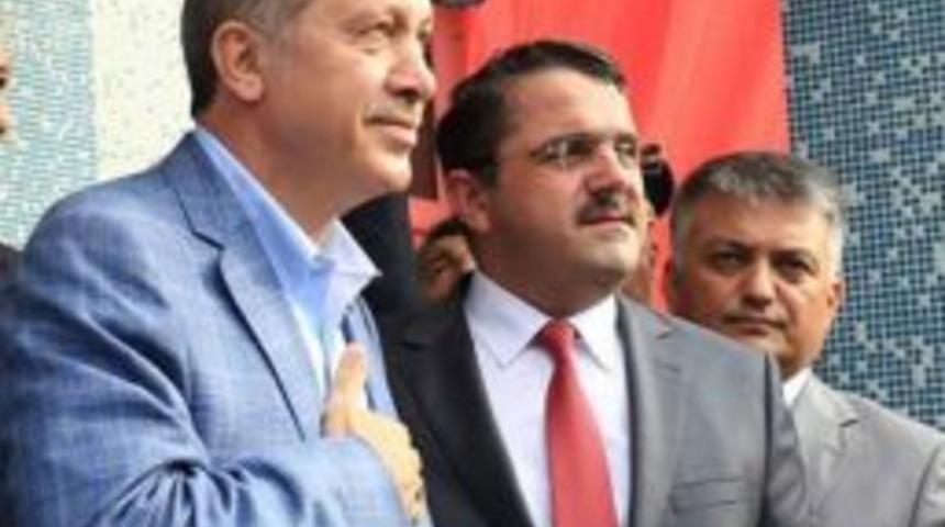 Ak Partili Eski Başkana Fet&ouml; G&ouml;zaltısı